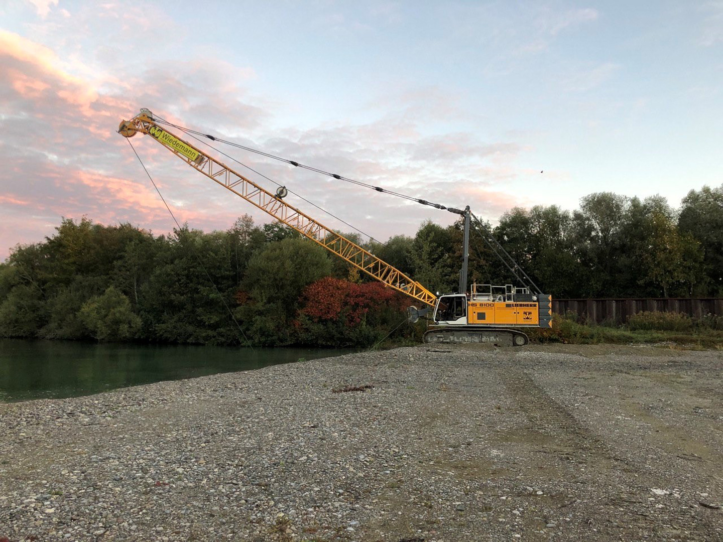 Seilbagger Liebherr HS 8100 der Firma Kiesabbau Wiedemann