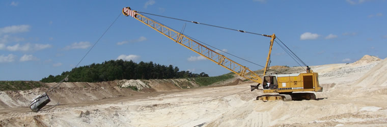 Seilbagger Liebherr HS 852 der Firma Kiesabbau Wiedemann